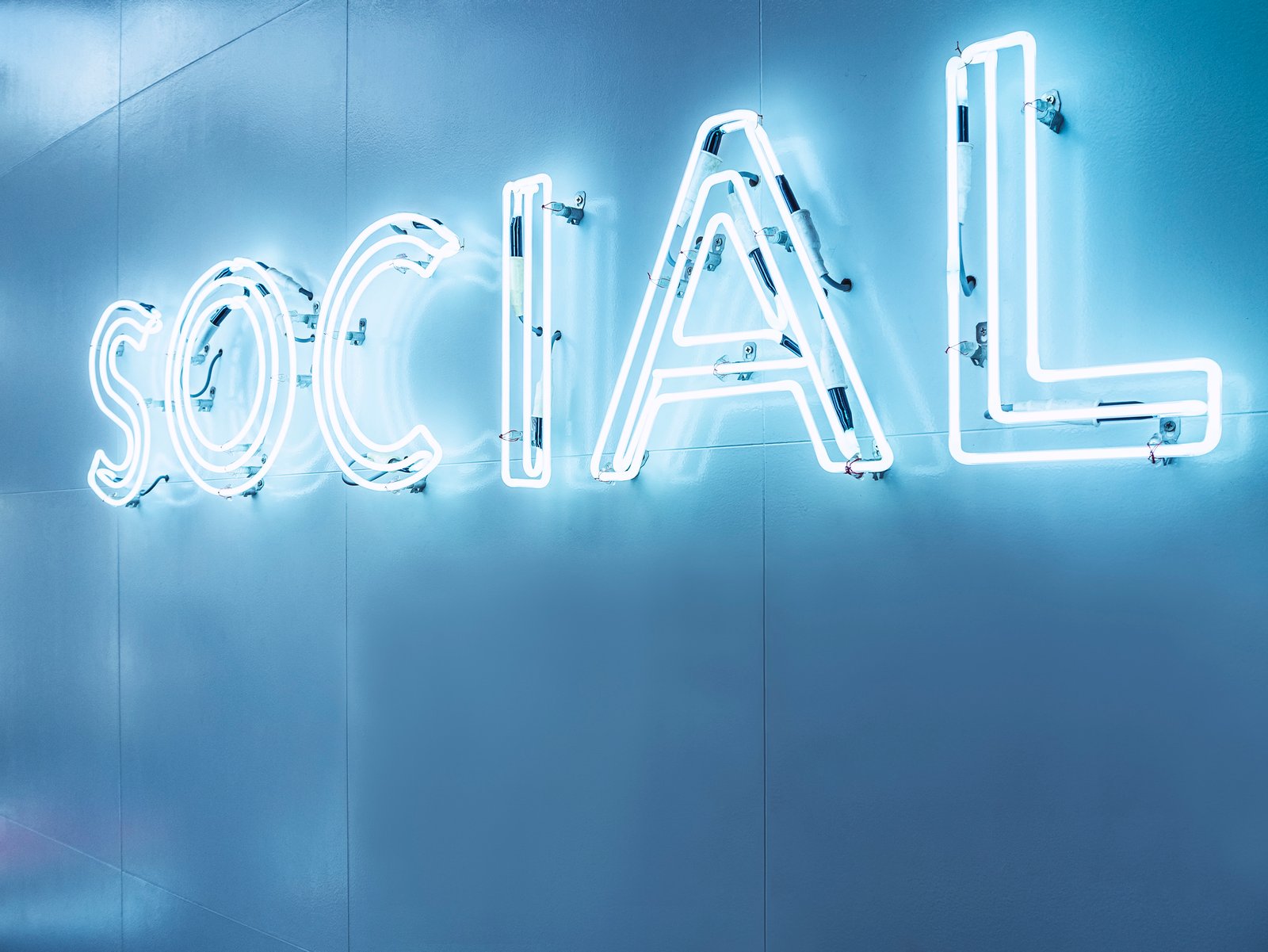 How to Improve Your Local SEO With Social Media in 2018