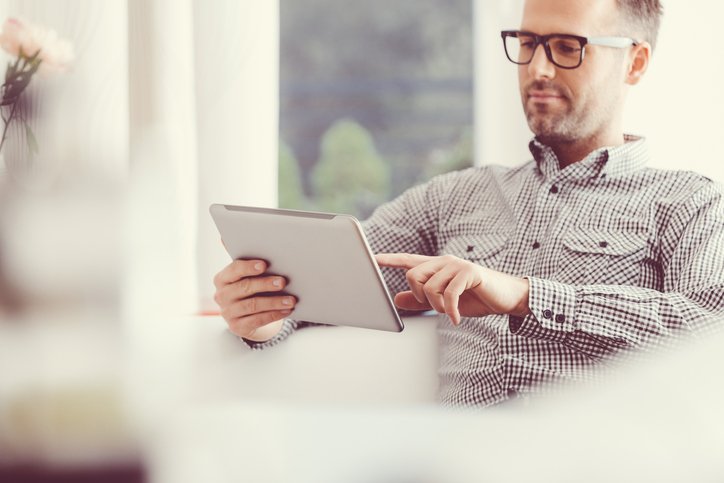 White Papers vs. eBooks: What Are They, And Why Do You Need Them?